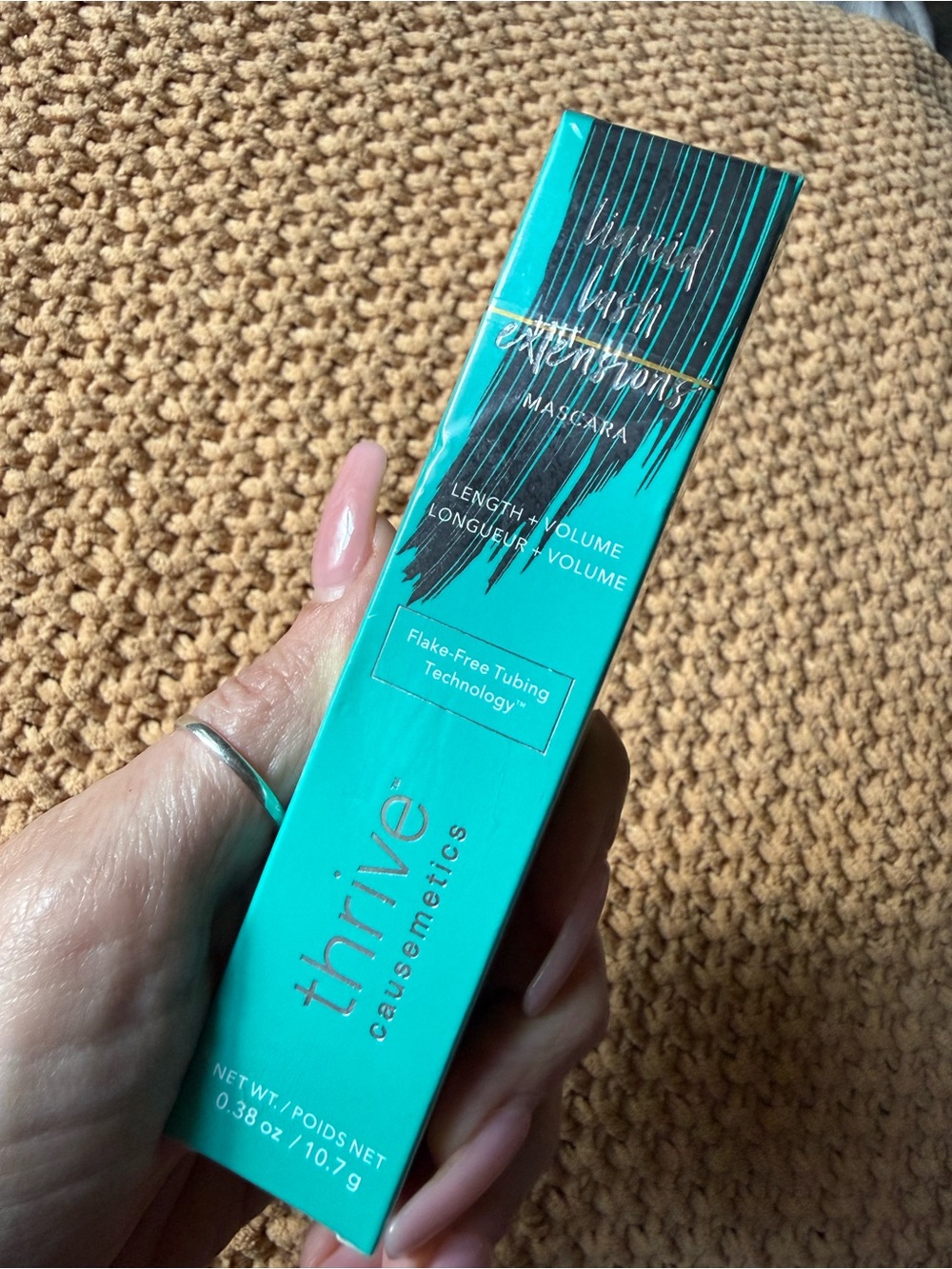 thrive causemetics Liquid Lash Extensions Mascara - plastic sealed Packaging